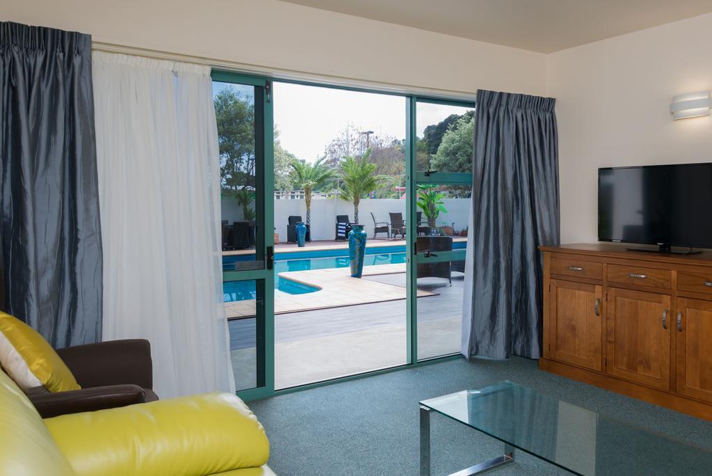 Te Tiriti Motel Paihia Ngoại thất bức ảnh